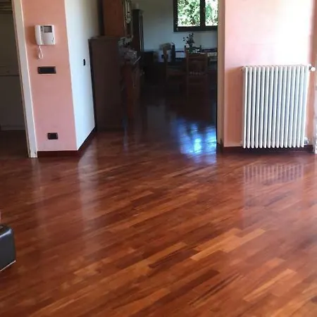 Grinaldi Hébergement de vacances *